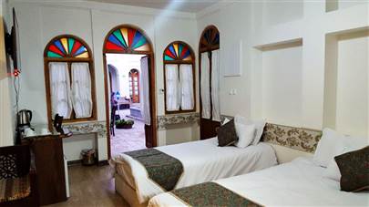 اتاق دو تخته تویین هتل سنتی عتیق اصفهان